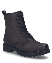 La bota en color Moro está hecha de cuero de alta calidad y cuenta con un cordón como cierre. El zapato tiene una suela robusta y costuras decorativas discretas que le dan un aspecto clásico.