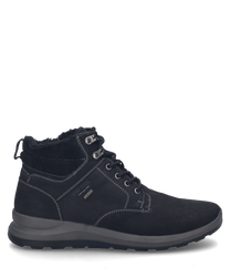 Die schwarze Stiefelette aus robustem Material zeichnet sich durch eine Schnürung und kontrastierende Nähte aus. Der Schuh hat eine profilierte Sohle für besseren Halt.