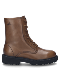 The boot is made of cognac-colored leather and features a sturdy lacing. The rugged sole provides additional grip and comfort.