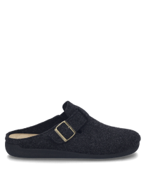 Chausson en feutre anthracite avec une boucle en métal comme fermeture alliant confort et style.