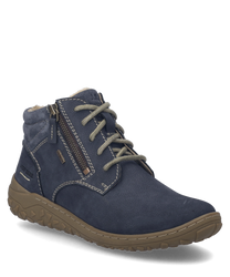 El zapato de media altura en color índigo está hecho de un material resistente con costuras claras y un sistema de cordones. Una característica especial es la cremallera lateral que facilita el poner y quitar.