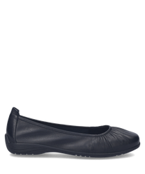 A sleek black leather ballerina flat featuring an elastic band for a secure fit. The shoe has a smooth texture and a light brown sole providing comfort and style for everyday wear.