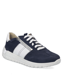 Sneaker z zamszu w kolorze granatowym z białymi paskami. Posiada sznurowanie i zamek błyskawiczny po boku dla łatwego zakładania.