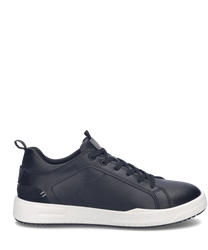 Baskets noires avec laçage classique et semelle blanche. Fabriquées en cuir lisse avec détails discrets pour une allure élégante et moderne.