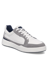 Baskets blanches avec détails gris et lacets. Fabriquées en cuir et textile avec une semelle blanche épaisse pour un confort optimal.