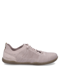 Zapato deportivo rosa con cordones y suela marrón. Material de malla transpirable ideal para comodidad y estilo diario.