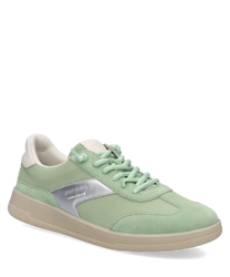 Sneaker in tessuto grigio con dettagli in pelle scamosciata verde. Chiusura principale con allacciatura e suola in gomma beige per un look casual e confortevole.