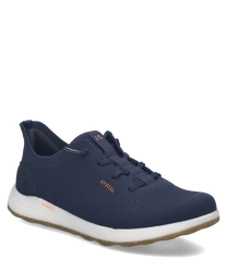 Sneaker blu in tessuto traspirante con chiusura Easy On. Suola bianca e dettagli arancioni per un look sportivo e confortevole.