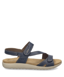 Blue sandals with velcro closure and beige sole. Made of leather with white stitching. Ideal for casual wear.