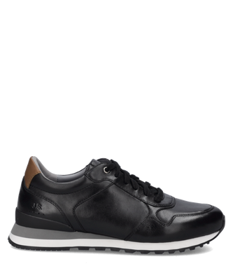 Schwarzer Ledersneaker mit Schnürung und weißer Gummisohle. Der Schuh hat einen braunen Akzent an der Ferse.