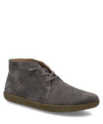 Grauer Halbschuh aus Wildleder mit Schnürung. Schlichte Nahtdetails und robuste Sohle für Komfort und Stil.