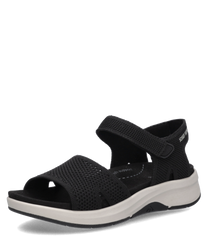 Schwarze Sandale aus textilem Mesh mit Klettverschluss. Die helle Sohle und offene Form sorgen für einen leichten sportlichen Look.