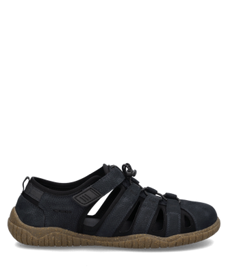 Schwarze Sandale aus textilem Material mit Klettverschluss. Die braune flexible Sohle und Cut-outs sorgen für einen sportlichen Look.