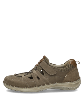 Braune Sandale aus robustem Material mit Klettverschluss und elastischen Schnürsenkeln. Die helle Sohle und Ziernähte betonen den sportlichen Look.