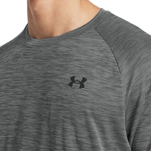 Under Armour Herren Shirt Crew-Neck Funktionsshirt T-Shirt Tech Textured SS - Bild 4 Under Armour Herren Shirt Crew-Neck Funktionsshirt T-Shirt Tech Textured SS - Bild 4