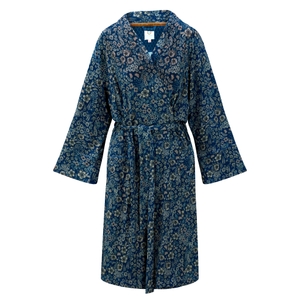 -152 blue