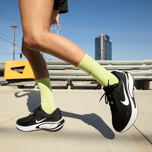 Nike Damen Sneaker Freizeitschuh Laufschuh Journey Run - Bild 6