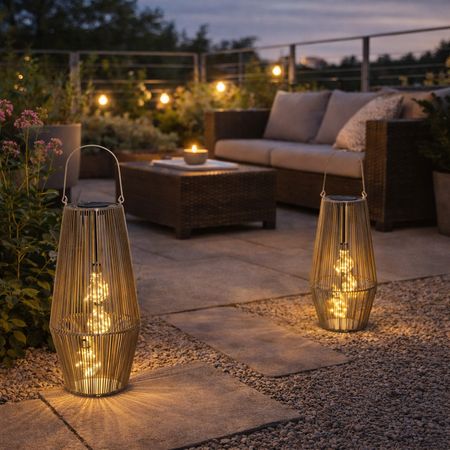 Formano Solarlaterne Außen Garten große Rattan Look Solar Laterne mit 3 LED Birnen 55 cm Höhe Dämmerungssensor & IP44 – dekorative Solarleuchte für