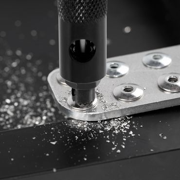 BAUTEC Werkzeugset zum Entfernen von Blindnieten » 5 Bohrer mit Fräskopf (∅ 3,2 - 6,4 mm) » Nietenzieher im Kofferset