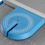 BAUTEC Tech-Cutter 3000 mit Vorrichtung für Gehrungs-, Kreis-, Zylinder- und Kegel-Schnitte.