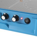 Integriertes 35W Netzteil mit stufenloser Temperaturreglung zur Einstellung der Temperatur des Heizdrahts.
