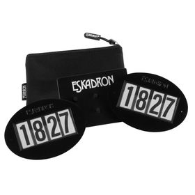 Eskadron Startnummern Set-Quick 4 Pin in schwarz