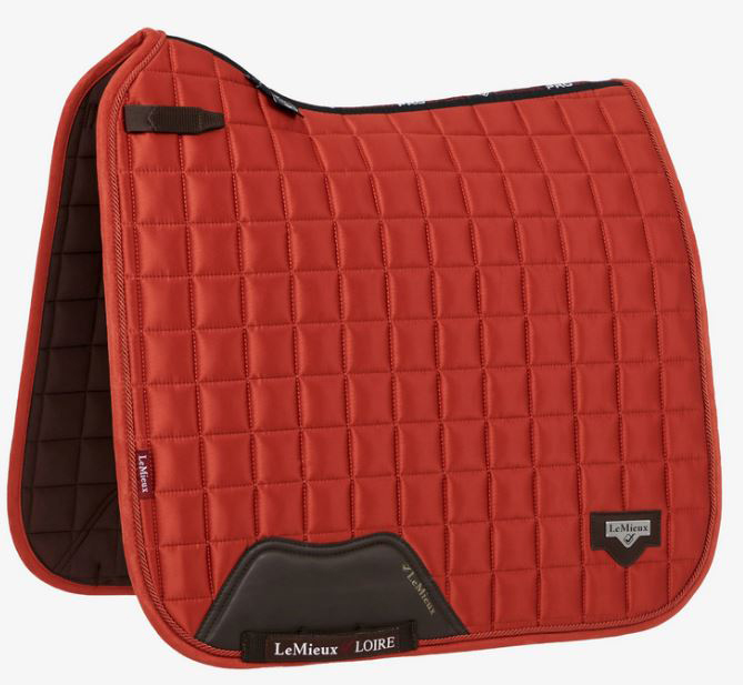 LeMieux Loire Memory Satin Dressage Schabracke Square in sienna