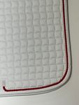 ESKADRON Cotton Schabracke white, einer Kordel in chilli red