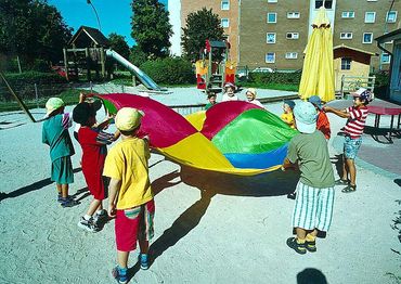 Schwungtuch Ø = 500 cm, 12 Schlaufen