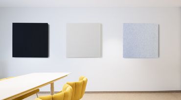 Schallabsorptionswand 100 x 160 x 5 cm mit buntem Bezug