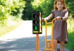 50001-62080-Ampel-mit-Kind.jpg