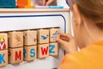 38000-24238-Spielschule-Buchstabenwuerfel.jpg