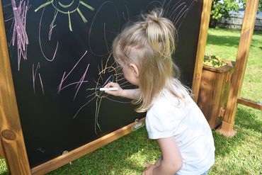 Outdoor Kreidetafel aus Holz zweiseitig nutzbar