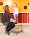 87545-anziehhilfe-kind.jpg