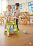 22002-Mopp-mit-Reinigungswagen-mit-Kinder.png