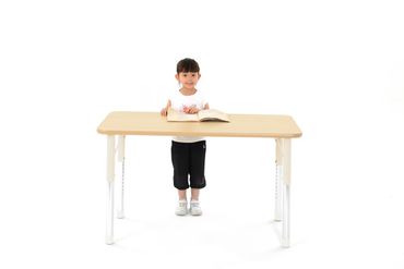 Rechtecktisch 120 x 75 cm höhenverstellbar von 46 - 71 cm mit Melamin-Beschichtung