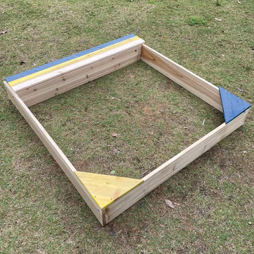 Kinder Sandkasten NYVIKids Semplice 102x96 cm - Sandkasten mit Abdeckung & 3 Sitzplätze