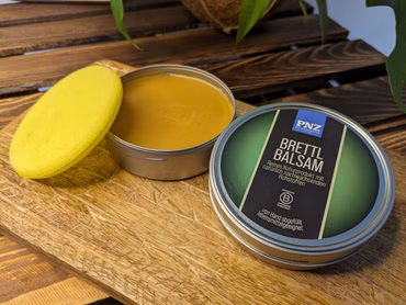 PNZ Brettl Balsam für Innen | Nachhaltig hergestellt aus 100% Naturstoffen | Made in Germany | für Küchenholz, Arbeitsplatten, Schneidebretter PNZ Brettl Balsam für Innen | Nachhaltig hergestellt aus 100% Naturstoffen | Made in Germany | für Küchenholz, Arbeitsplatten, Schneidebretter