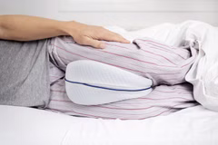 61815-Beinkissen---Leg-Pillow-Konbanwa---Kniekissen_2.jpg