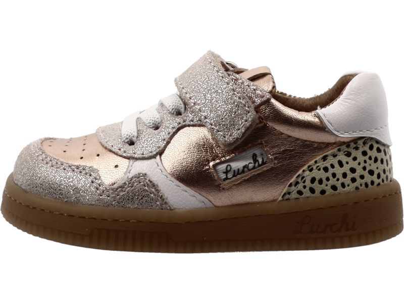 Fesca Barefoot
