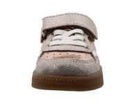 Fesca Barefoot