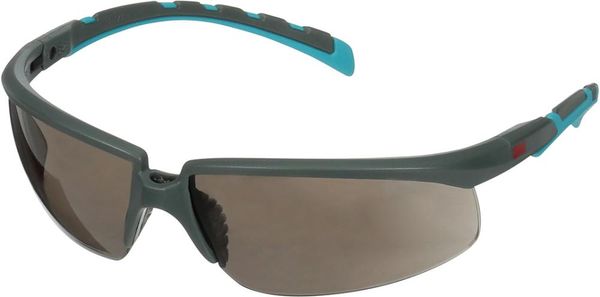 pra106102.jpg Brille Solus 2000, graue Scheibe 3M