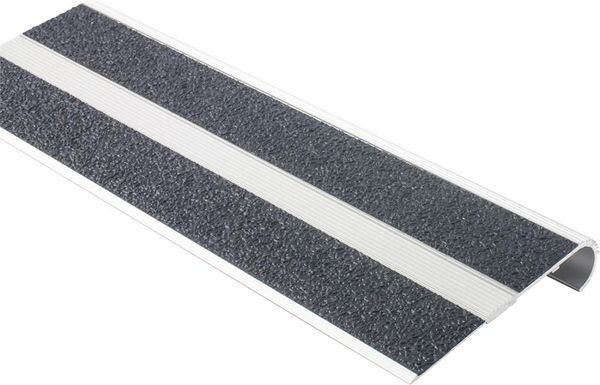 Treppenprofil TP55 z. schrauben Alu schw, Br55 x H17 x L1000