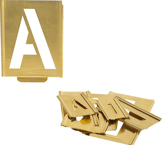 pre123722.jpg Signierschablone A-Z Schrifthöhe 100mm KUKKO