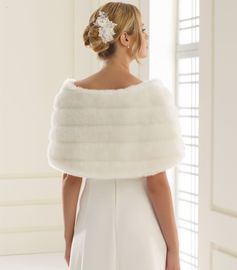 Brautbolero Cape Pelzoptik