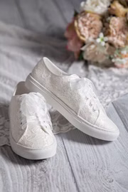 Brautsneaker-Westerleigh-Nicki-9-min.jpg