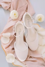 Brautschuhe-Westerleigh-Becca-4-min.jpg
