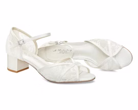 Brautschuhe-Lindsey-by-G--Westerleigh-Lindsey-2-min.JPG