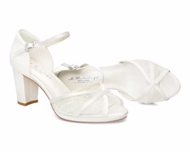Brautschuhe-Madeline-by-G--Westerleigh-Madeline-2-min.JPG
