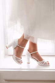 Brautschuhe-Madeline-by-G--Westerleigh-Madeline-6-min.jpg